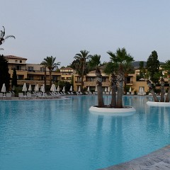 2015-09-08 06-53-19 Hotel